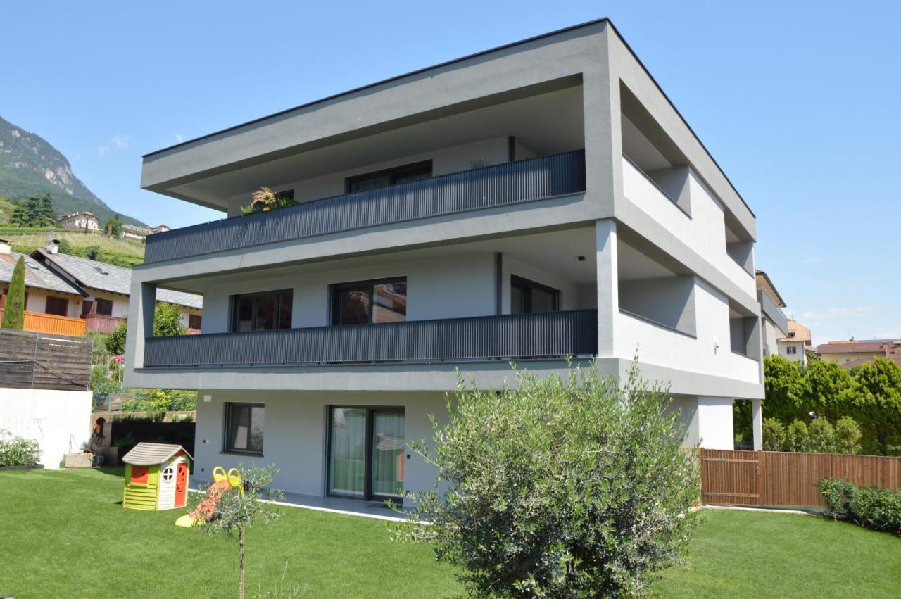 Family Apartment Julia Termeno Exterior foto